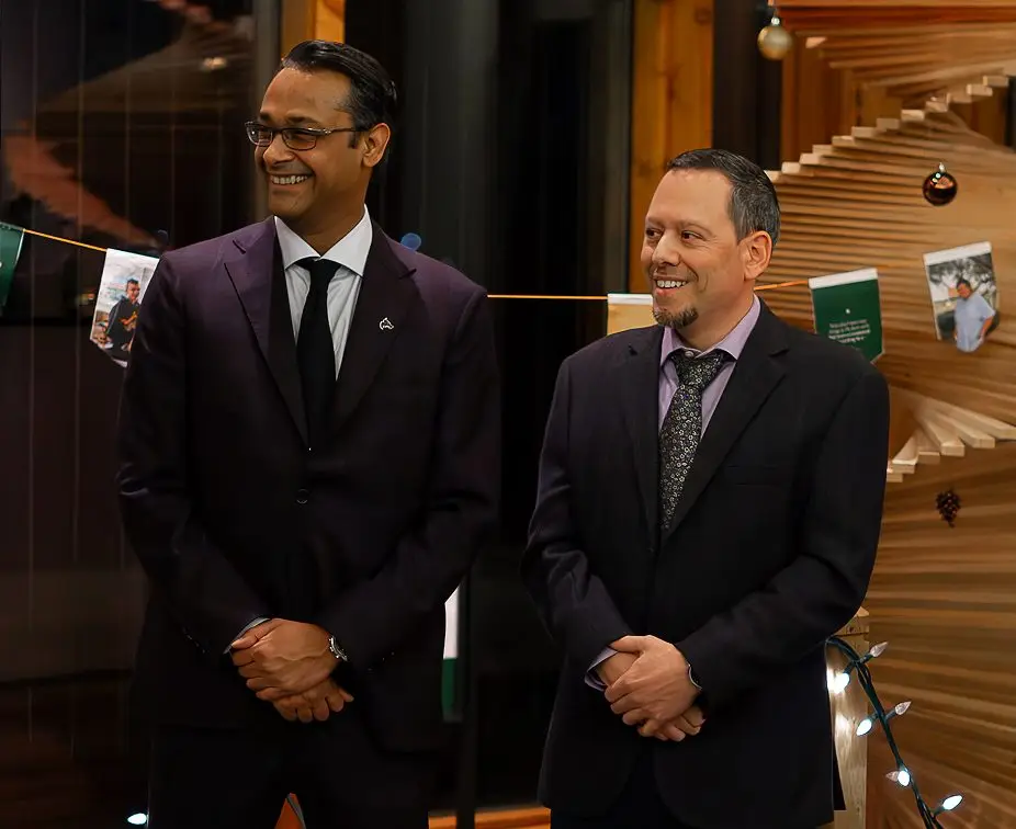 CEO Raj Perumal and EVP Nathan Simon making a presentation at WolfStrata event.